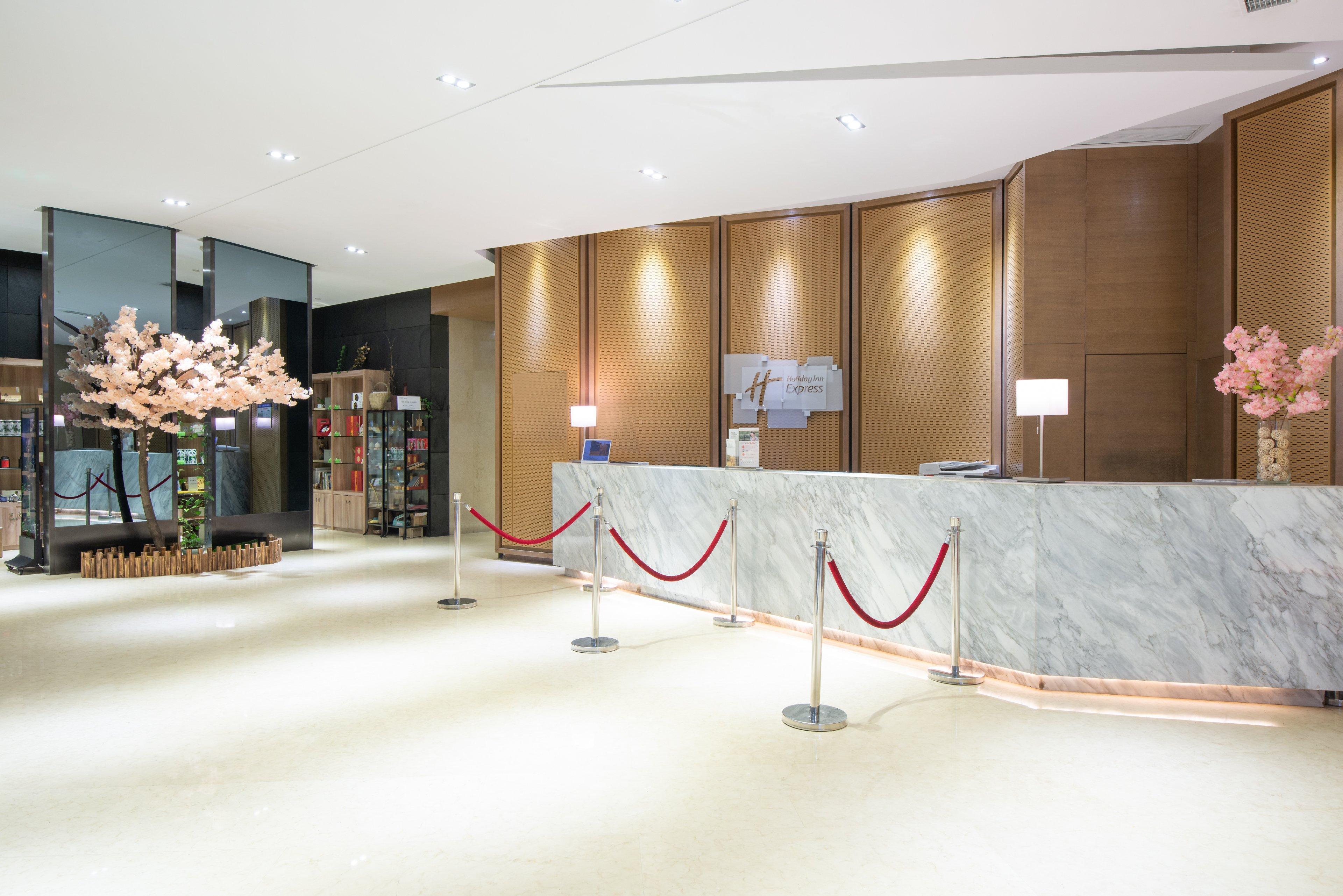 Holiday Inn Express Chengdu West Gate By Ihg Dış mekan fotoğraf