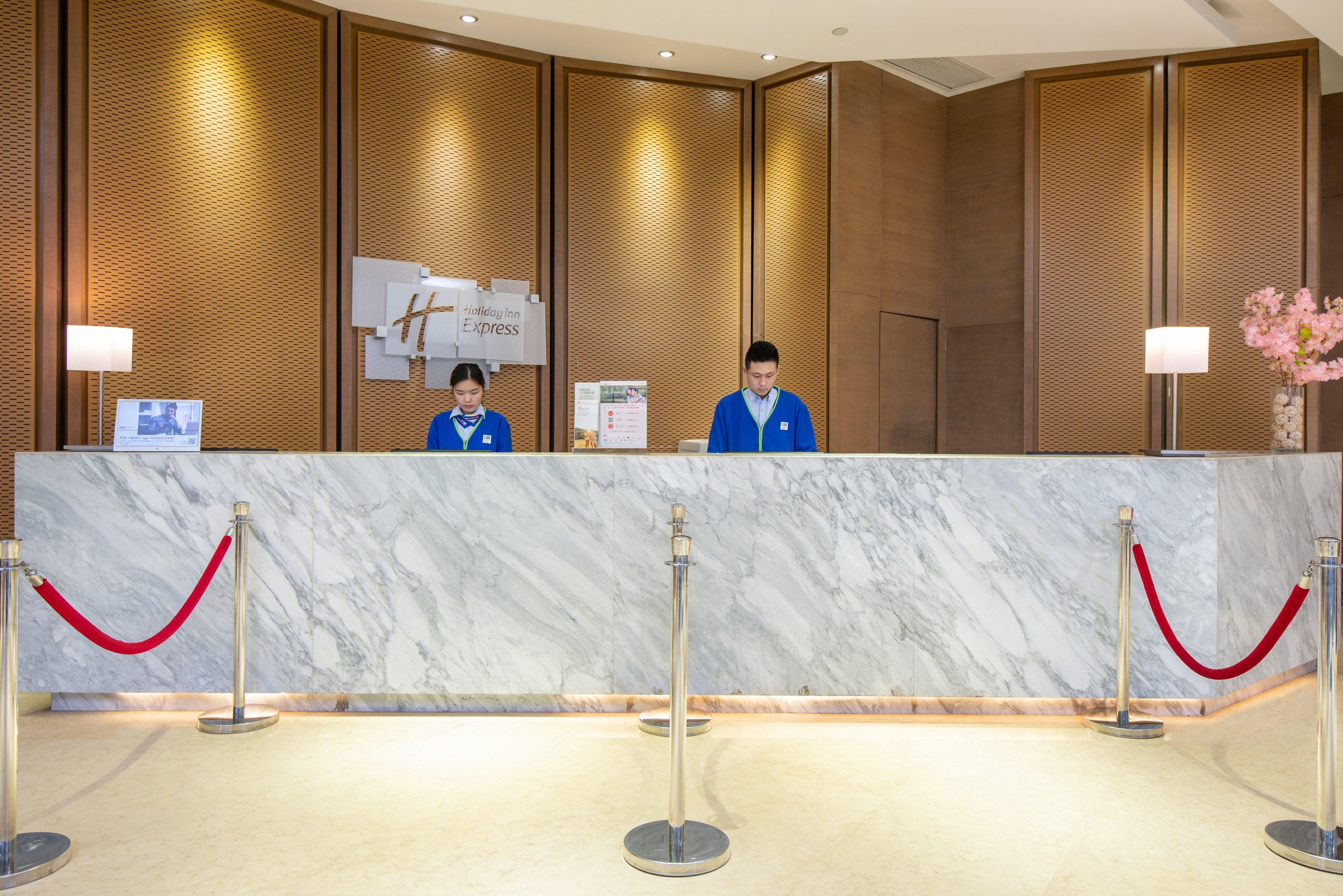 Holiday Inn Express Chengdu West Gate By Ihg Dış mekan fotoğraf
